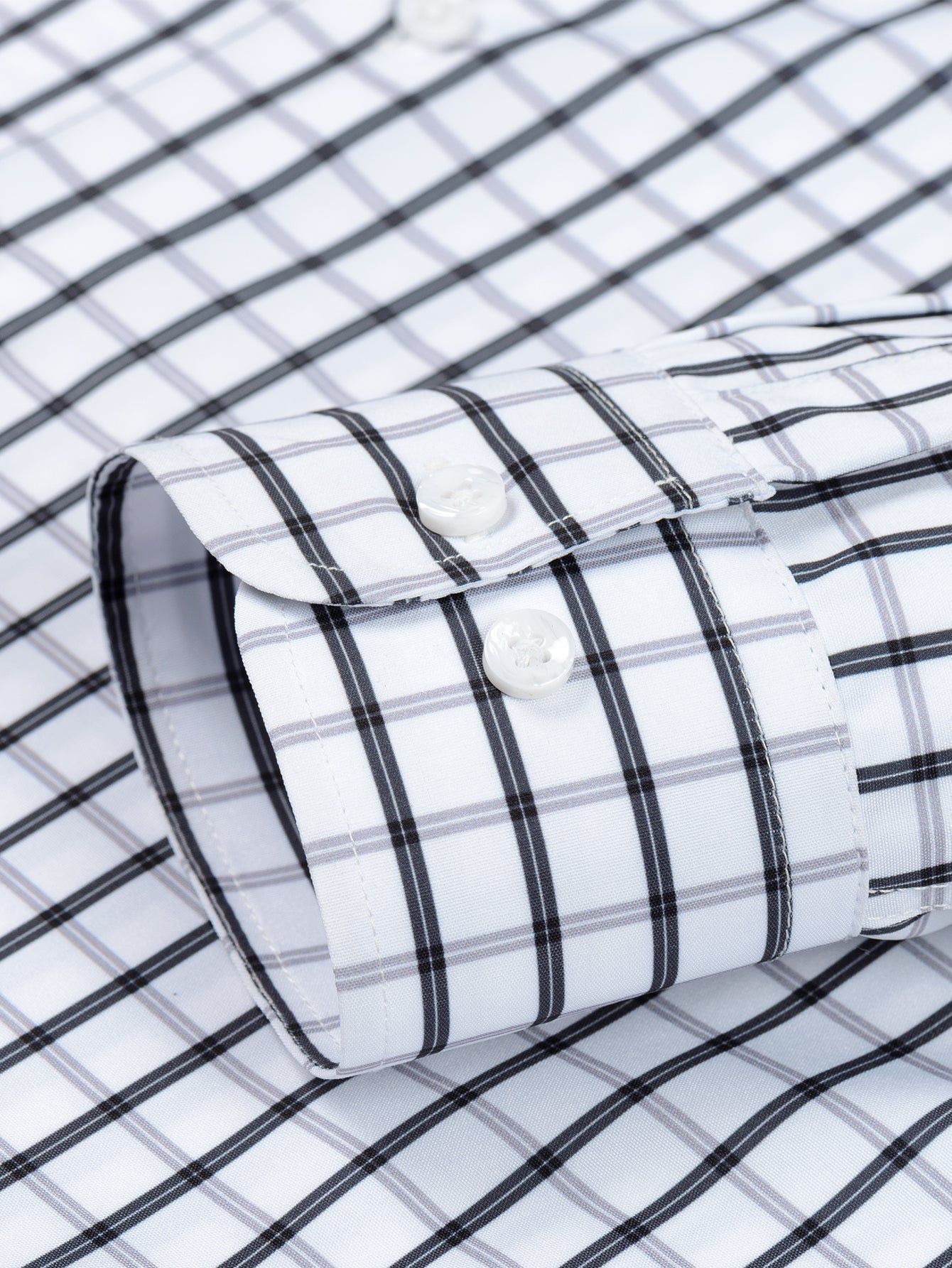 CAMICIA A MANICHE LUNGHE A QUADRI CON BOTTONI & PANTALONI SLIM FIT A GAMBA AFFUSOLATA