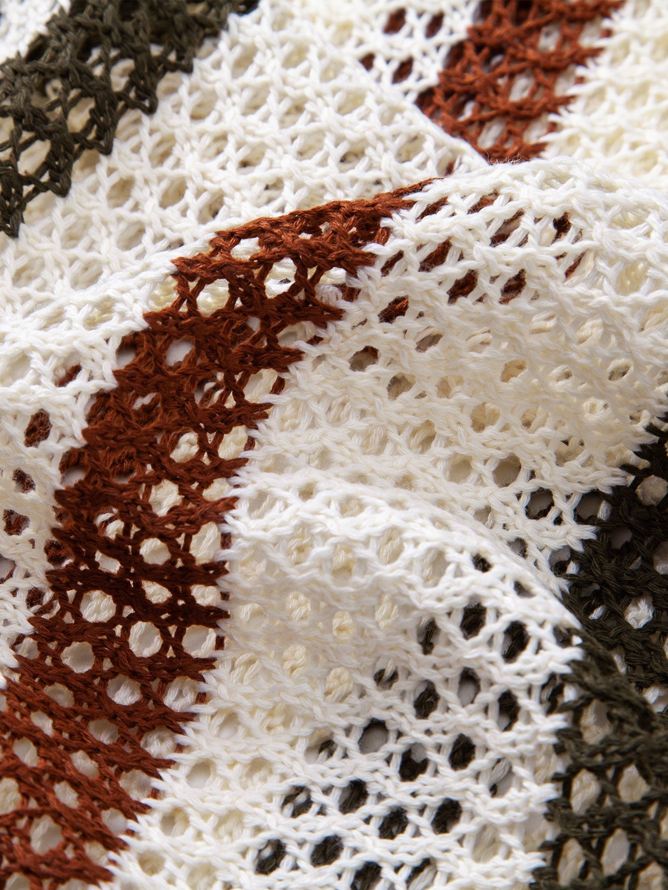 POLO A V CON RIGHE ALL'UNCINETTO