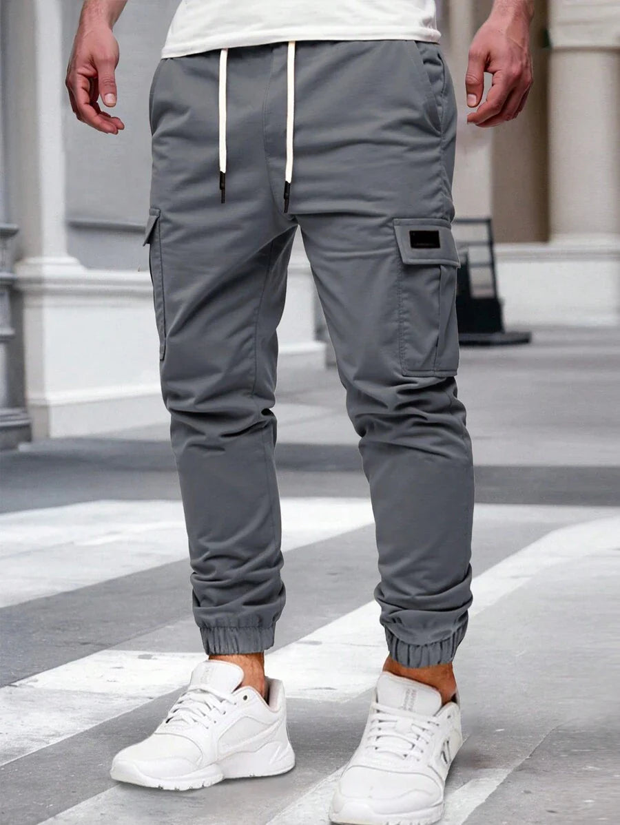 RICCARDO | JOGGER CARGO LEGGERI CON TASCHE